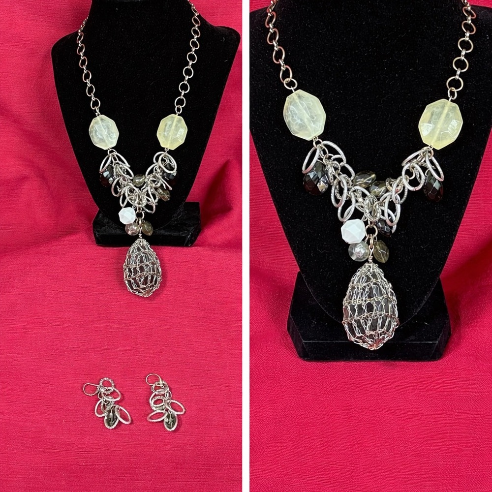 Silver Chain Necklace & Earrings Milky Black Beads Pendant Bold Elegant Chunky
